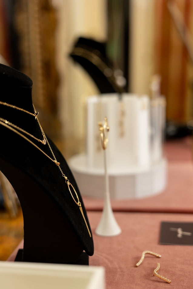 Jewelry exposition at the Grand Hotel et di