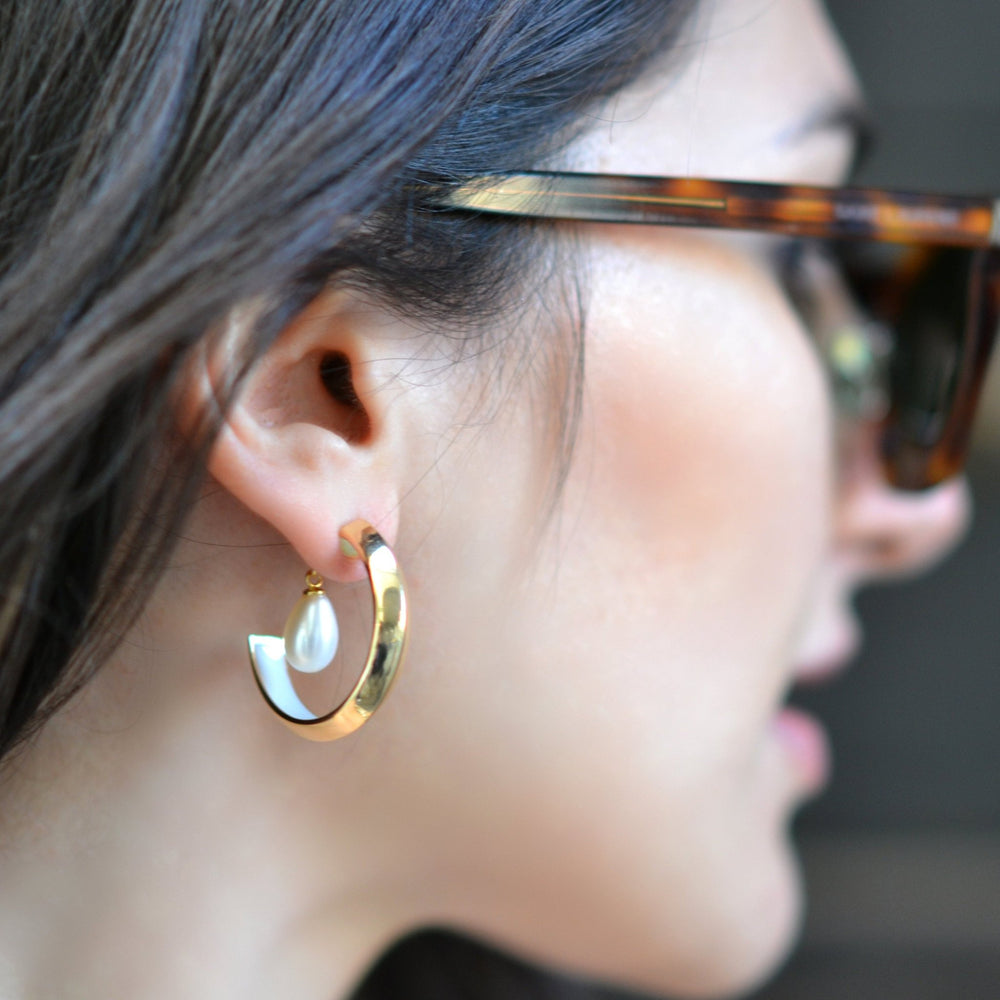 
                  
                    Elara Ear Charm - Myoh Jewelry
                  
                