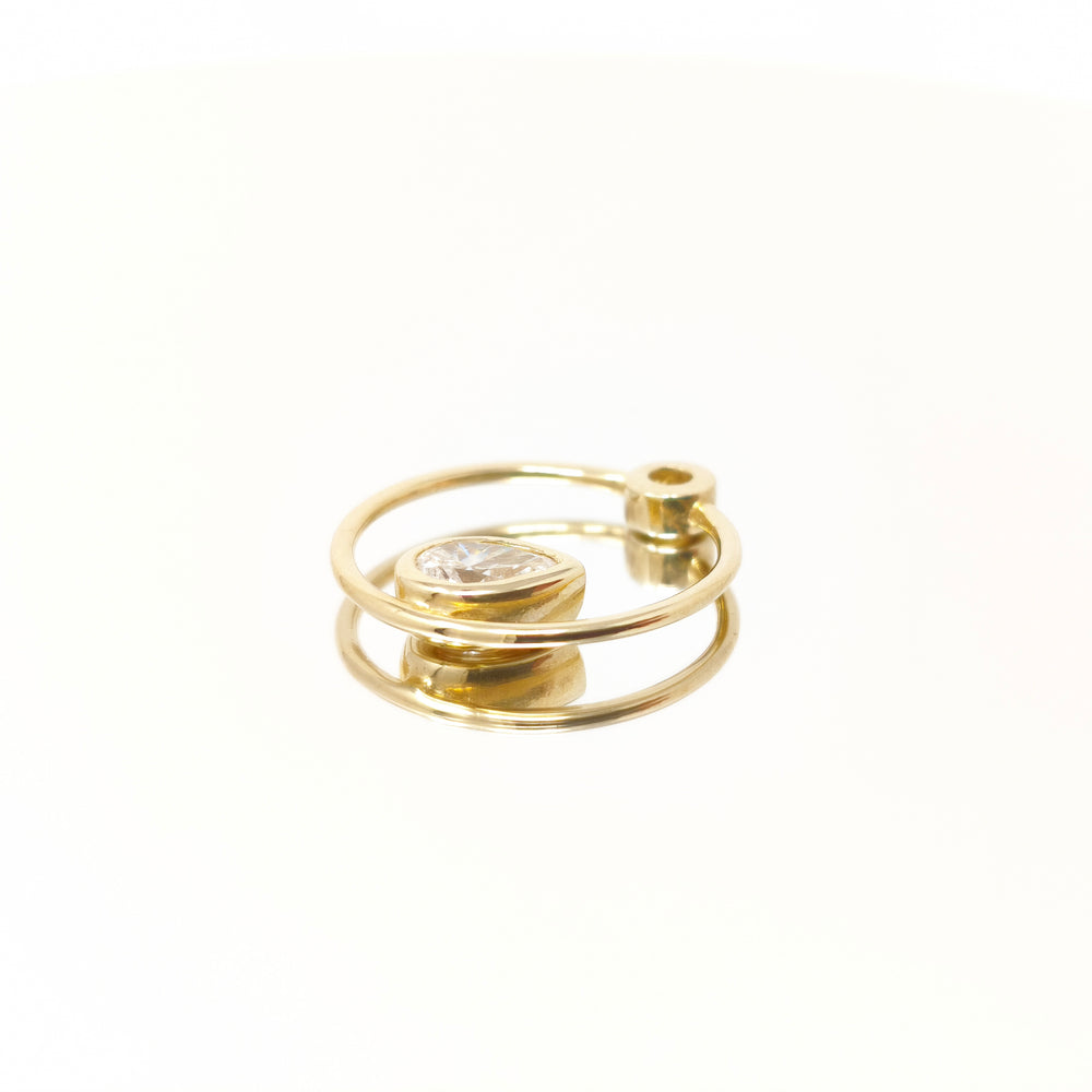 
                  
                    Eden Seed + Dahlia — orecchino singolo + charm - Myoh Jewelry
                  
                