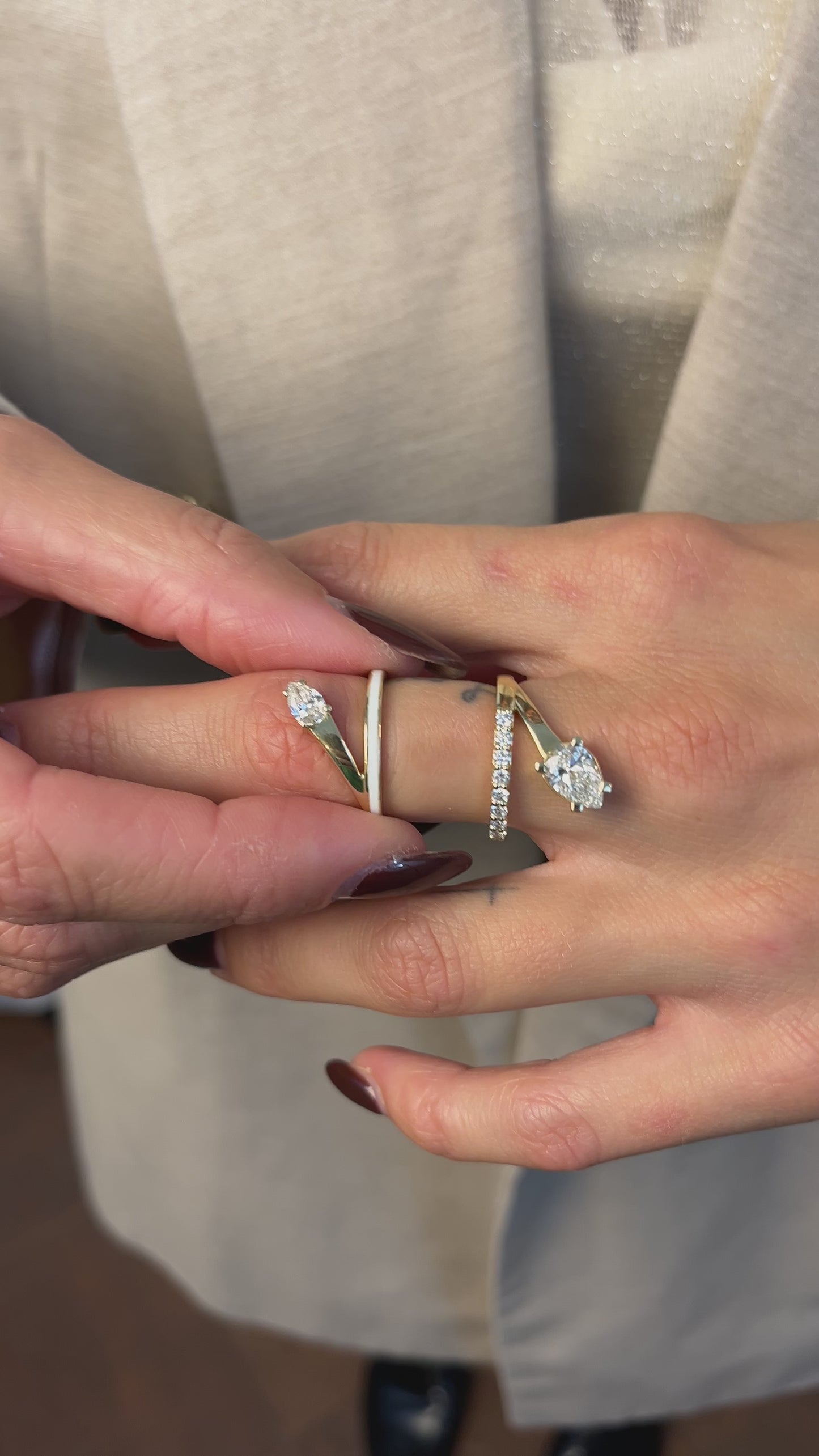 Video of stacking rings. 