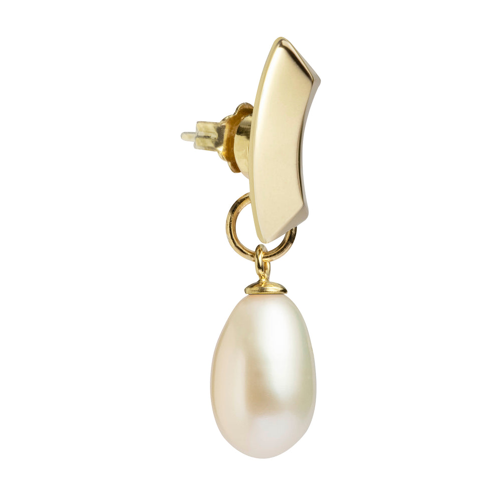 
                  
                    Charm Elara con orecchino Aurora, perla che brilla come un raggio di luna | MyOh Sistema Modulare
Celestial charm paired with Aurora stud for ethereal styling | MyOh Italian Artisanal

                  
                