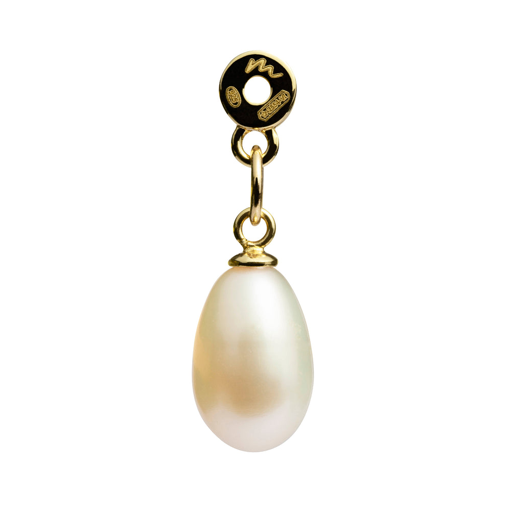 Charm Elara con perla goccia AAAA in argento 925 placcato oro 18kt, ispirato alla luna danzante | MyOh Gioielli Modulari
 Moon-inspired ear charm with premium AAAA pearl, celestial elegance | MyOh Designer Collection
